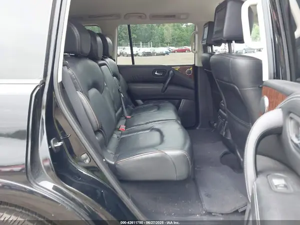 JN8AY2NC6K9580921 2019 NISSAN ARMADA - Image 8