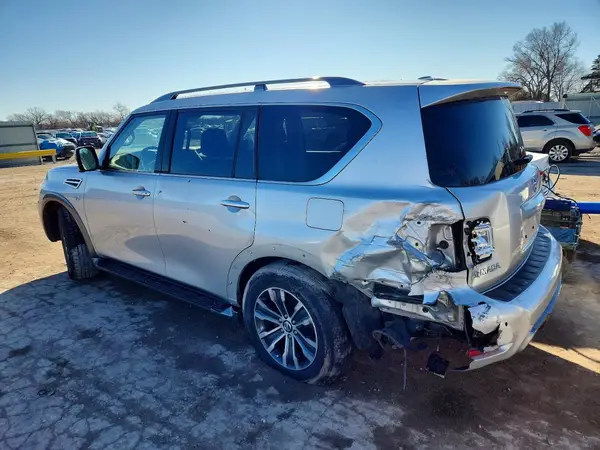 JN8AY2NC6K9585388 2019 NISSAN ARMADA - Image 2