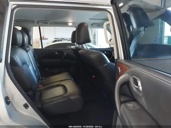 JN8AY2NC6L9618276 2020 NISSAN ARMADA - Image 8