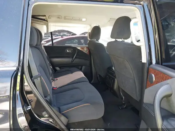 JN8AY2NC7H9505640 2017 NISSAN ARMADA - Image 8