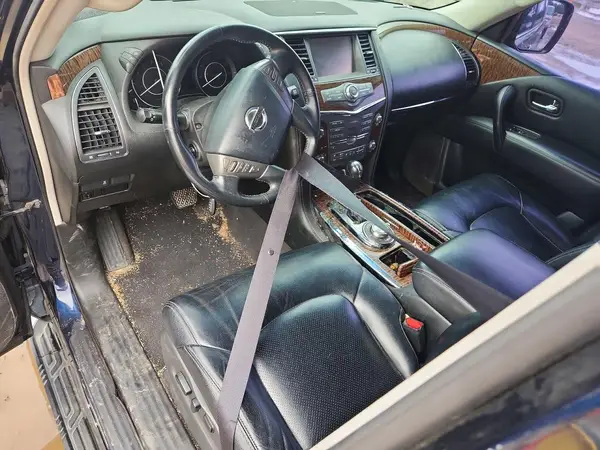JN8AY2NC7H9506643 2017 NISSAN ARMADA - Image 8