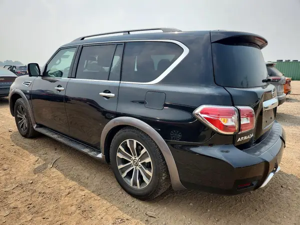 JN8AY2NC7J9558053 2018 NISSAN ARMADA - Image 2