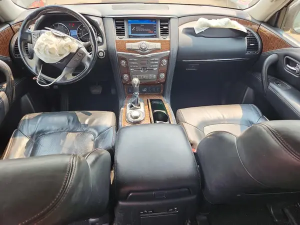 JN8AY2NC7J9558053 2018 NISSAN ARMADA - Image 8