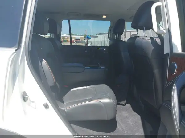 JN8AY2NC7KX509061 2019 NISSAN ARMADA - Image 8