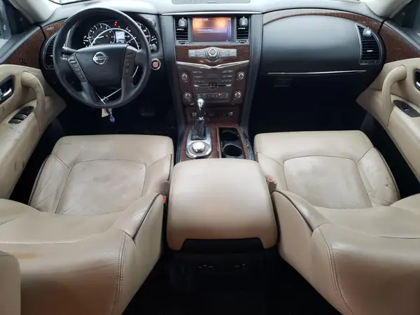 JN8AY2NC8H9500575 2017 NISSAN ARMADA - Image 8