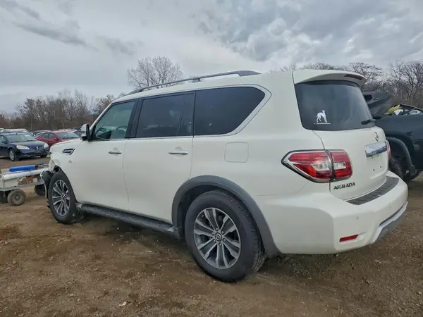 JN8AY2NC8H9502486 2017 NISSAN ARMADA - Image 2