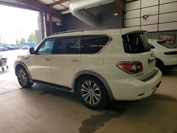 JN8AY2NC8H9505226 2017 NISSAN ARMADA - Image 2