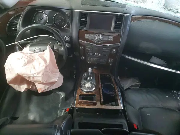 JN8AY2NC8H9510216 2017 NISSAN ARMADA - Image 8