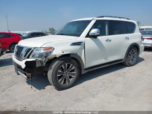 JN8AY2NC8H9510877 2017 NISSAN ARMADA - Image 2
