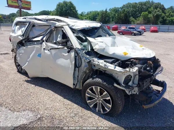 JN8AY2NC8H9510930 2017 NISSAN ARMADA - Image 1
