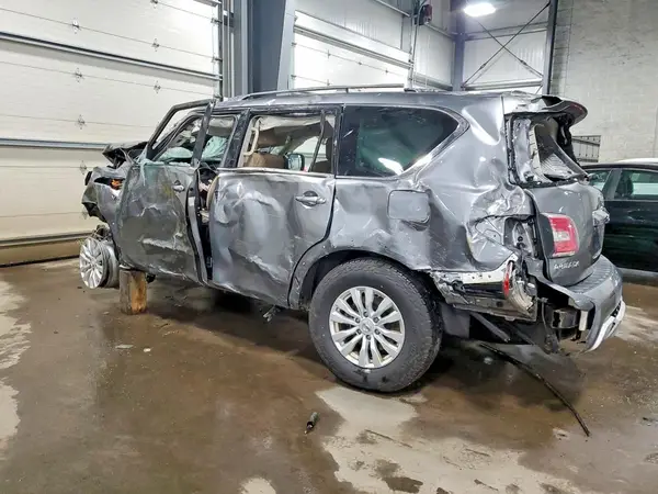 JN8AY2NC8J9552679 2018 NISSAN ARMADA - Image 2