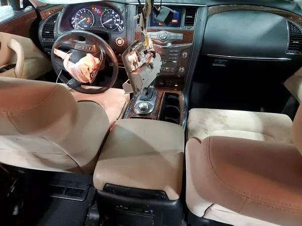 JN8AY2NC8J9552679 2018 NISSAN ARMADA - Image 8