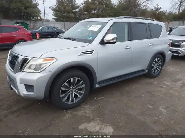JN8AY2NC8JX500738 2018 NISSAN ARMADA - Image 2