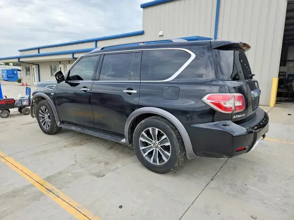 JN8AY2NC8JX502733 2018 NISSAN ARMADA - Image 2
