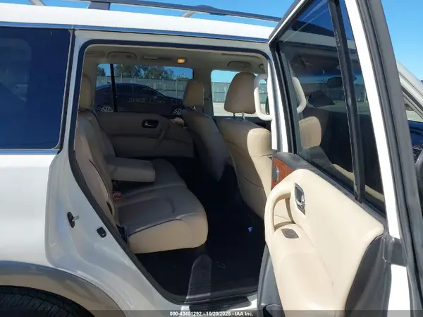 JN8AY2NC9H9501167 2017 NISSAN ARMADA - Image 8