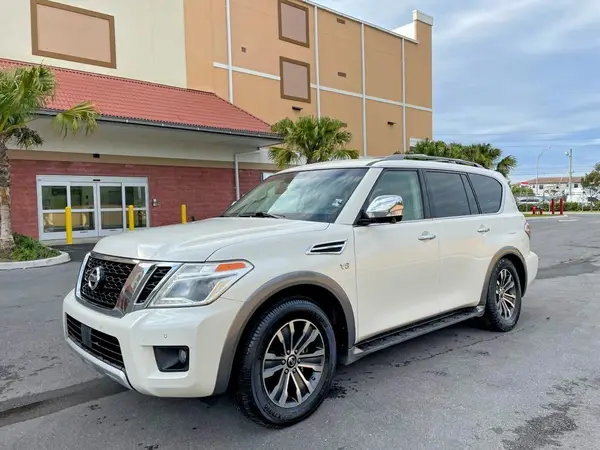 JN8AY2NC9H9501833 2017 NISSAN ARMADA - Image 2