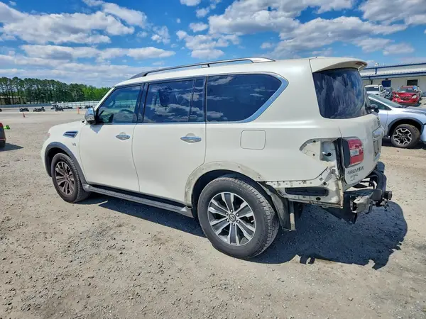 JN8AY2NC9H9502447 2017 NISSAN ARMADA - Image 2
