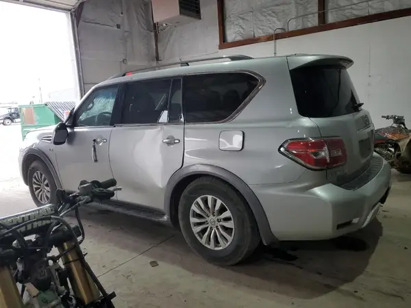 JN8AY2NC9H9503372 2017 NISSAN ARMADA - Image 2