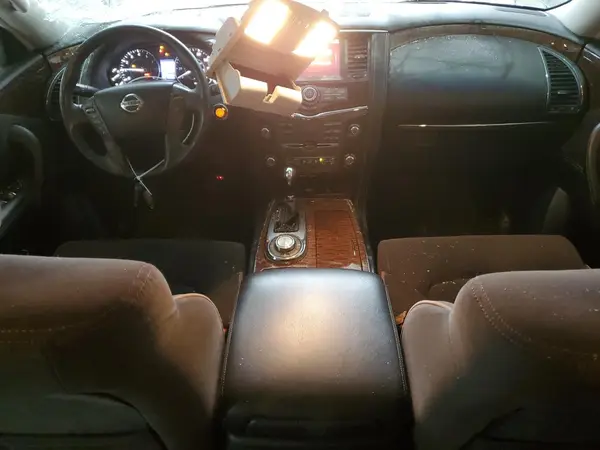 JN8AY2NC9H9503372 2017 NISSAN ARMADA - Image 8