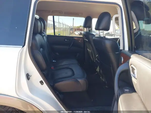 JN8AY2NC9H9505221 2017 NISSAN ARMADA - Image 8