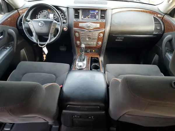JN8AY2NC9H9505803 2017 NISSAN ARMADA - Image 8