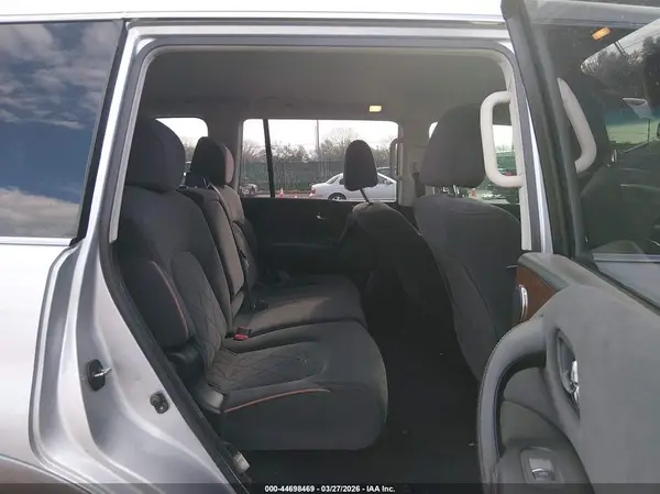 JN8AY2NC9H9508376 2017 NISSAN ARMADA - Image 8