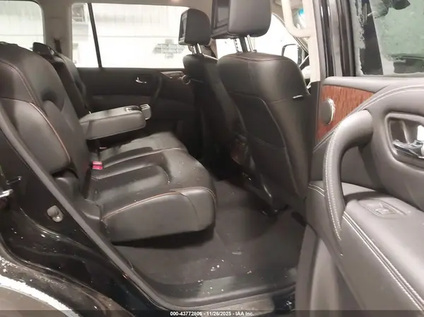 JN8AY2NC9H9508393 2017 NISSAN ARMADA - Image 8