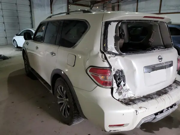 JN8AY2NC9H9510595 2017 NISSAN ARMADA - Image 2