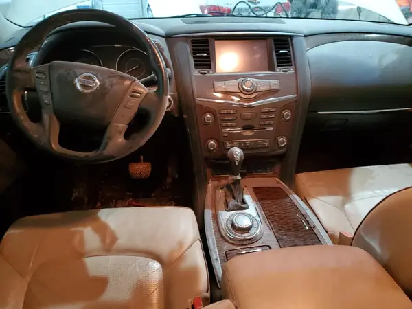 JN8AY2NC9H9510595 2017 NISSAN ARMADA - Image 8