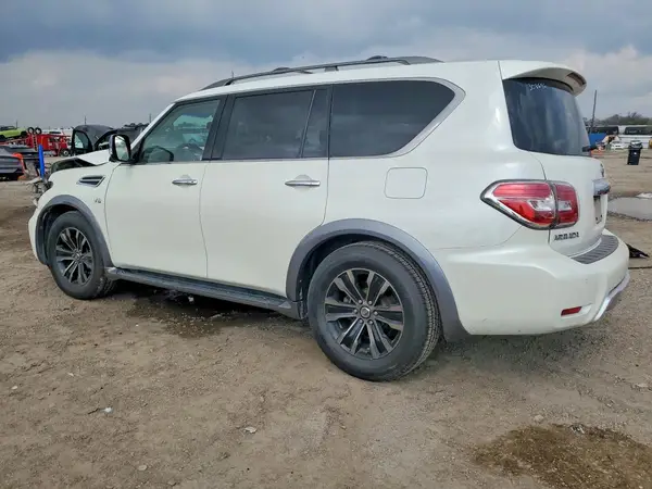 JN8AY2NC9H9511259 2017 NISSAN ARMADA - Image 2