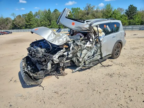 JN8AY2NC9J9551184 2018 NISSAN ARMADA - Image 1