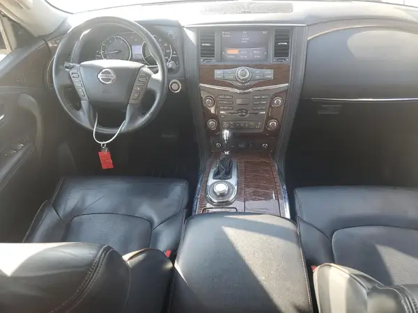 JN8AY2NC9J9554571 2018 NISSAN ARMADA - Image 8