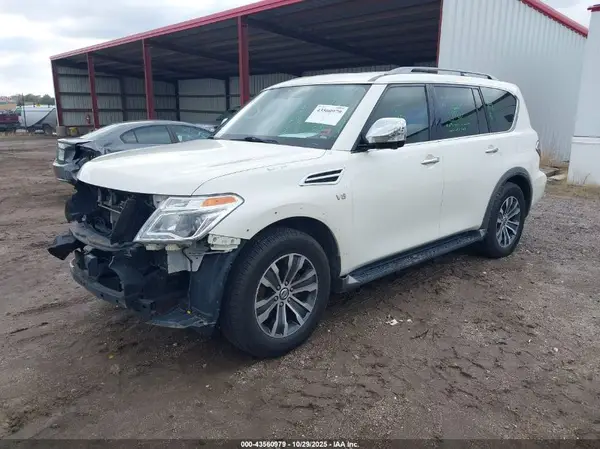 JN8AY2NC9J9558376 2018 NISSAN ARMADA - Image 2