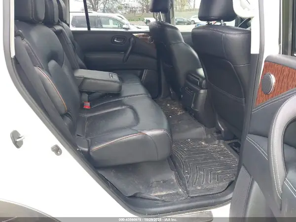 JN8AY2NC9J9558376 2018 NISSAN ARMADA - Image 8