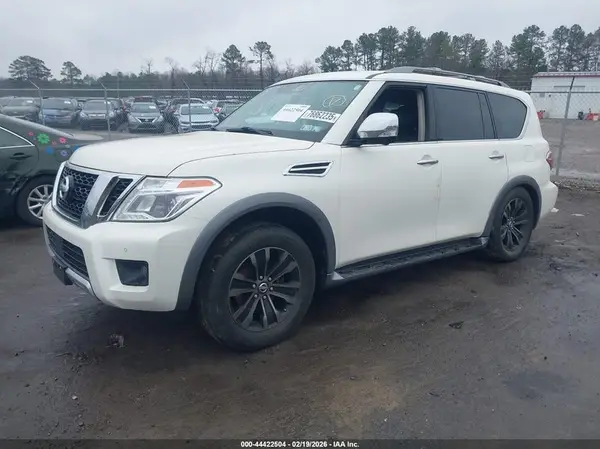 JN8AY2NC9JX500750 2018 NISSAN ARMADA - Image 2