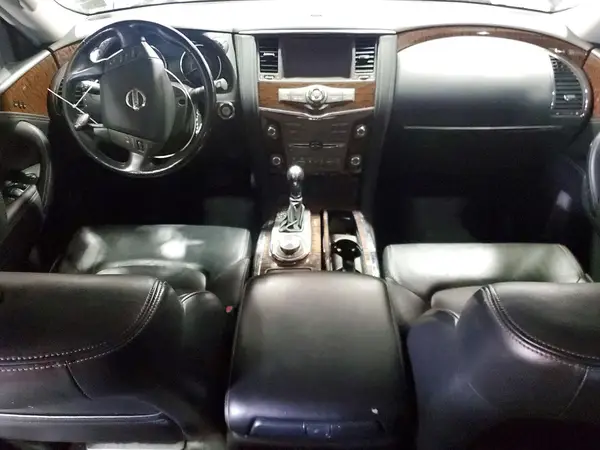 JN8AY2NC9L9619678 2020 NISSAN ARMADA - Image 8