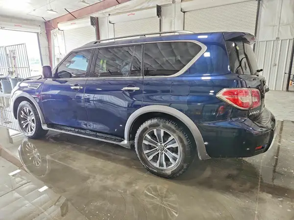 JN8AY2NCXH9500707 2017 NISSAN ARMADA - Image 2