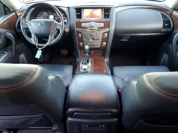 JN8AY2NCXH9507866 2017 NISSAN ARMADA - Image 8