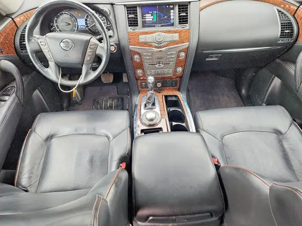 JN8AY2NCXJ9556538 2018 NISSAN ARMADA - Image 8