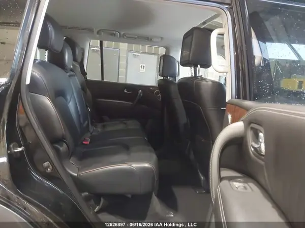 JN8AY2NCXJ9556863 2018 NISSAN ARMADA - Image 8