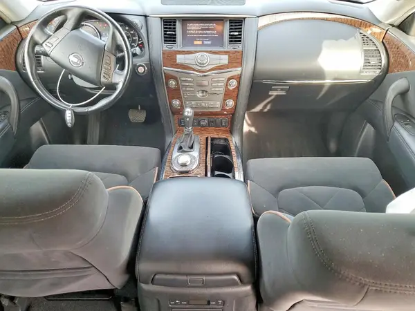 JN8AY2NCXJ9557947 2018 NISSAN ARMADA - Image 8