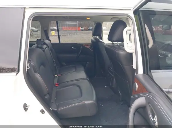 JN8AY2NCXJ9558709 2018 NISSAN ARMADA - Image 8