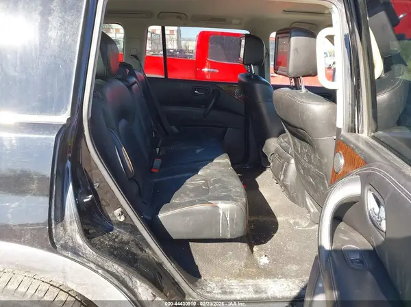 JN8AY2NCXJX502250 2018 NISSAN ARMADA - Image 8