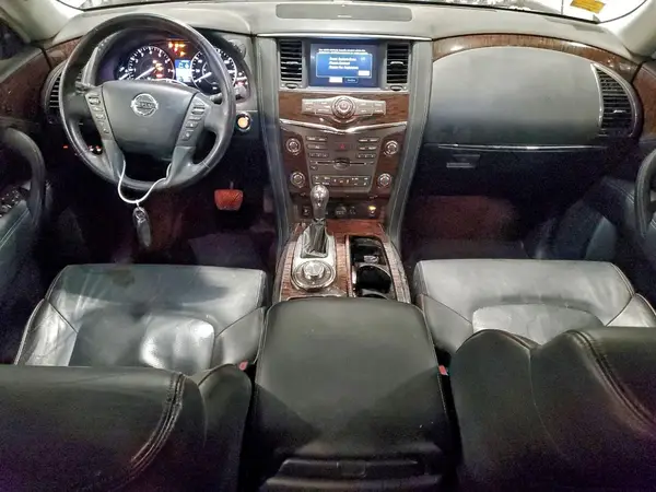 JN8AY2NCXK9586365 2019 NISSAN ARMADA - Image 8