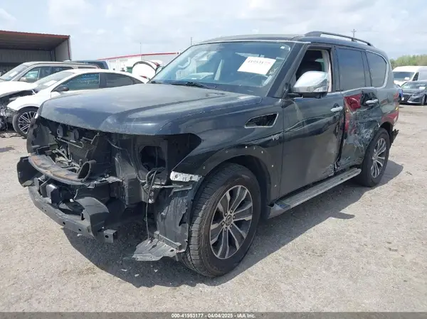 JN8AY2NCXK9588052 2019 NISSAN ARMADA - Image 2