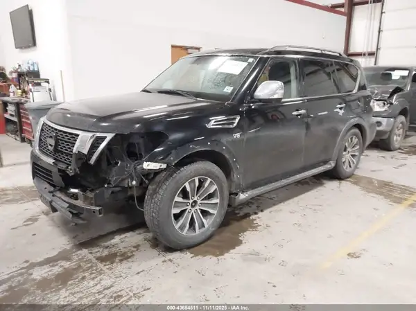 JN8AY2NCXKX512438 2019 NISSAN ARMADA - Image 2