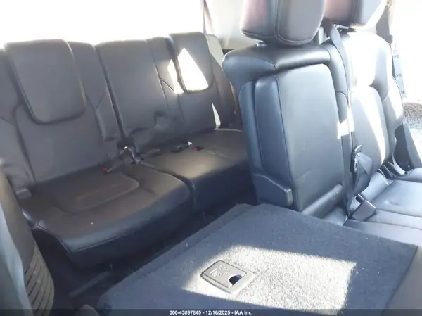 JN8AY2ND0K9092914 2019 NISSAN ARMADA - Image 8