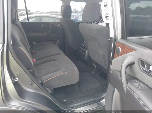 JN8AY2ND0L9105632 2020 NISSAN ARMADA - Image 8