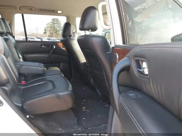 JN8AY2ND3H9001319 2017 NISSAN ARMADA - Image 8
