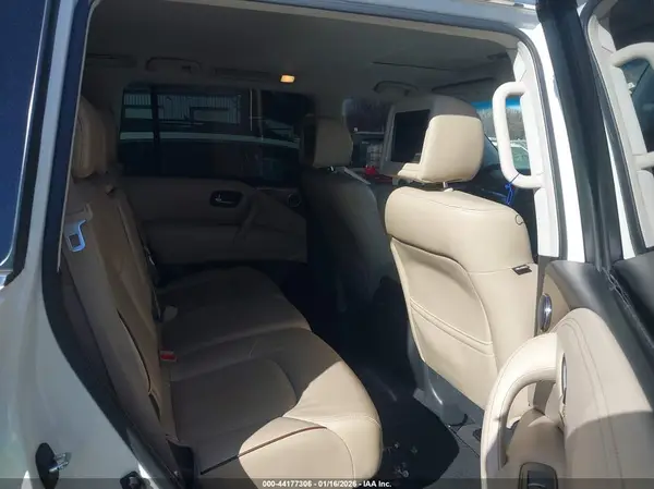 JN8AY2ND3H9007573 2017 NISSAN ARMADA - Image 8